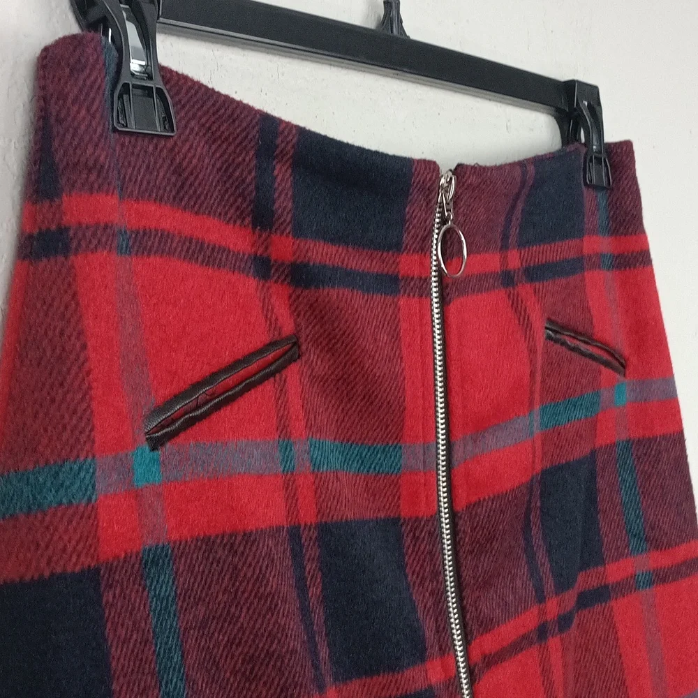 Fashion On Earth Womens Red, Black, Teal Plaid Mini Skirt sz L